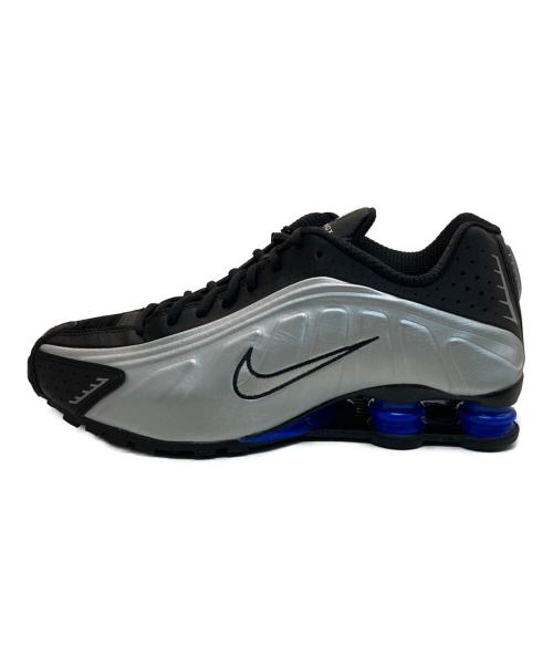 NIKE（ナイキ）NIKE (ナイキ) Women's Shox R4 Black/Metallic Silve サイズ:US11/UK8.5/EUR43/CM28/BR41/CN280の古着・服飾アイテム