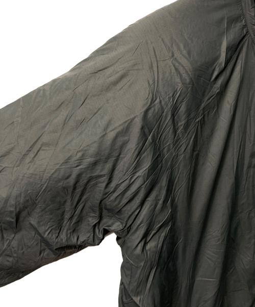 URBAN RESEARCH DOORS（アーバンリサーチドアーズ）URBAN RESEARCH DOORS (アーバンリサーチドアーズ) PRIMALOFT 中綿ブルゾン グレー サイズ:Ｍの古着・服飾アイテム