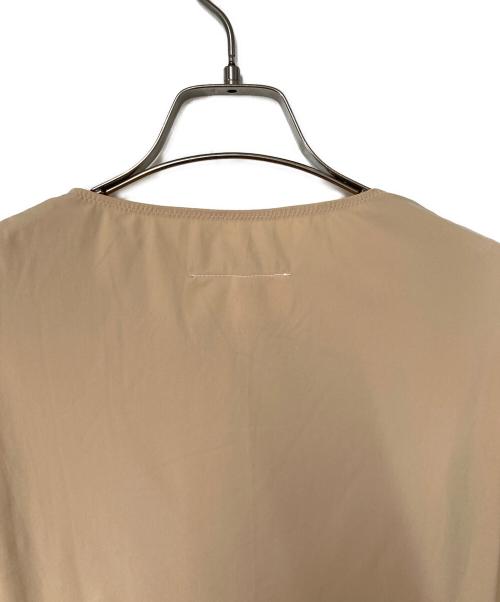 MM6 Maison Margiela（エムエムシックスメゾンマルジェラ）MM6 Maison Margiela (エムエムシックスメゾンマルジェラ) ボディスーツ ベージュ サイズ:Mの古着・服飾アイテム