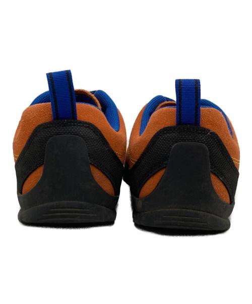 KEEN（キーン）KEEN (キーン) JASPER ローカットスニーカー オレンジ サイズ:EU38.5/US8/UK5.5/CM25の古着・服飾アイテム
