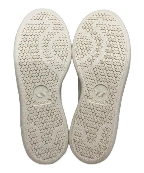 adidas（アディダス）adidas (アディダス) STANSMITH ローカットスニーカー アイボリー サイズ:US6.5/UK5//FR38/JP235/CHN235の古着・服飾アイテム