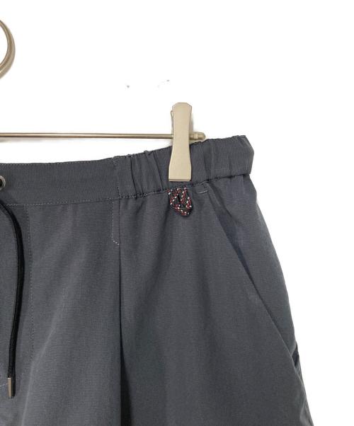 NANGA（ナンガ）NANGA (ナンガ) Dot Air(R) UTILITY POCKET CARGO SHORTS ブラック サイズ:XLの古着・服飾アイテム