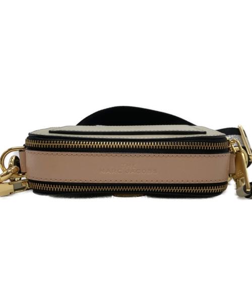 MARC JACOBS（マークジェイコブス）MARC JACOBS (マークジェイコブス) ショルダーバッグ ベージュの古着・服飾アイテム