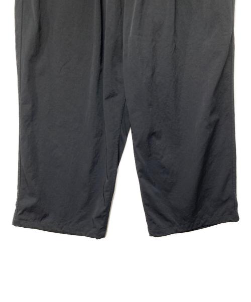 DAIWA PIER39（ダイワ ピア39）DAIWA PIER39 (ダイワ ピア39) TECH WIDE EASY 2P TROUSERS TWILL ブラック サイズ:Lの古着・服飾アイテム
