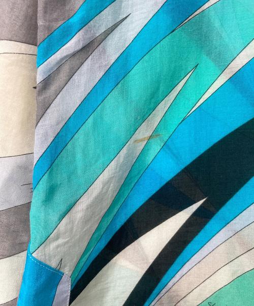 Emilio Pucci（エミリオ プッチ）Emilio Pucci (エミリオ プッチ) 総柄ブラウス ブルー×ホワイト サイズ:36の古着・服飾アイテム