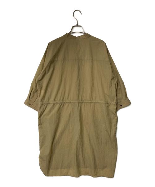 MACKINTOSH LONDON（マッキントッシュ ロンドン）MACKINTOSH LONDON (マッキントッシュ ロンドン) ナイロンワンピース カーキ サイズ:40の古着・服飾アイテム