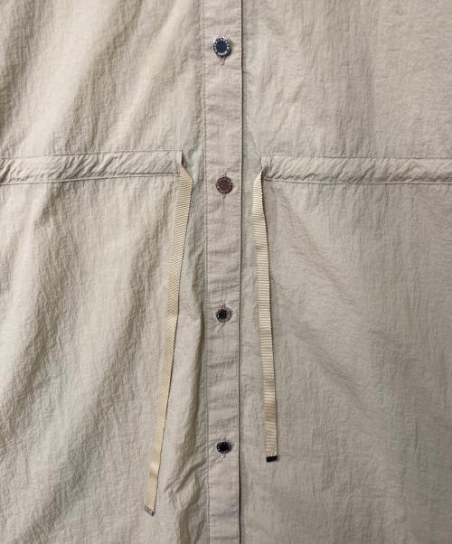 MACKINTOSH LONDON（マッキントッシュ ロンドン）MACKINTOSH LONDON (マッキントッシュ ロンドン) ナイロンワンピース カーキ サイズ:40の古着・服飾アイテム