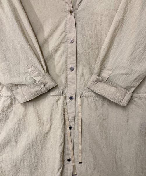 MACKINTOSH LONDON（マッキントッシュ ロンドン）MACKINTOSH LONDON (マッキントッシュ ロンドン) ナイロンワンピース カーキ サイズ:40の古着・服飾アイテム