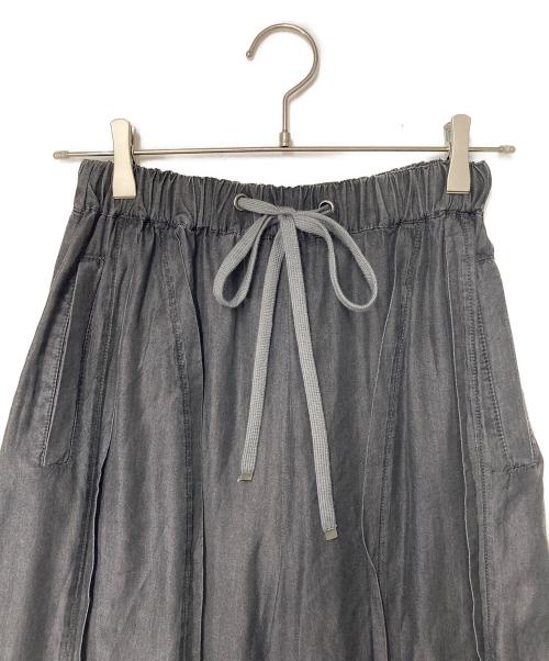 CLOVE（クローブ）CLOVE (クローブ) タックデザインテンセルデニムパンツ グレー サイズ:SIZE 29の古着・服飾アイテム