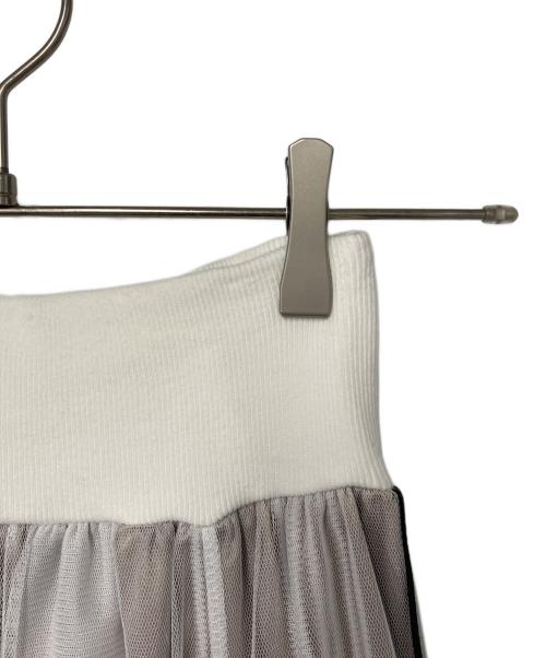 MONILE（モニーレ）MONILE (モニーレ) チュールスカート ベージュ×ホワイト サイズ:Freeの古着・服飾アイテム