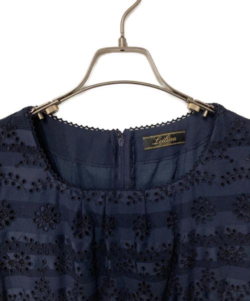Leilian（レリアン）Leilian (レリアン) 刺繍ワンピース  ネイビー サイズ:９の古着・服飾アイテム