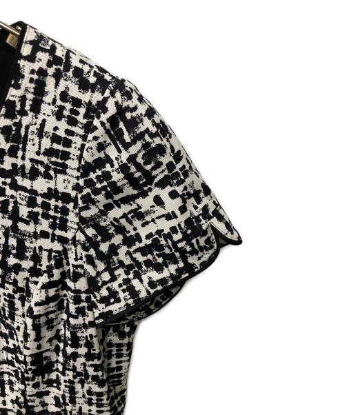 Leilian（レリアン）LEILIAN (レリアン) 総柄ワンピース ホワイト×ブラック サイズ:9の古着・服飾アイテム