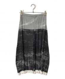 ISSEY MIYAKE（イッセイミヤケ）の古着「バイカラープリーツパンツ」｜ブラック×グレー