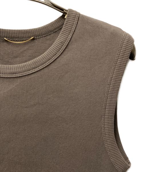 DEUXIEME CLASSE（ドゥーズィエム クラス）Deuxieme Classe (ドゥーズィエム クラス) dignity sleeveless グレージュ サイズ:FREEの古着・服飾アイテム