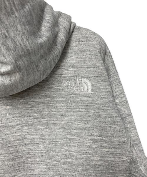 THE NORTH FACE（ザ ノース フェイス）THE NORTH FACE (ザ ノース フェイス) スクエアロゴフーディ グレー サイズ:Ｍの古着・服飾アイテム