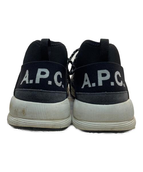 A.P.C.（アーペーセー）A.P.C. (アーペーセー) RUN AROUND ブラック サイズ:EU 41の古着・服飾アイテム
