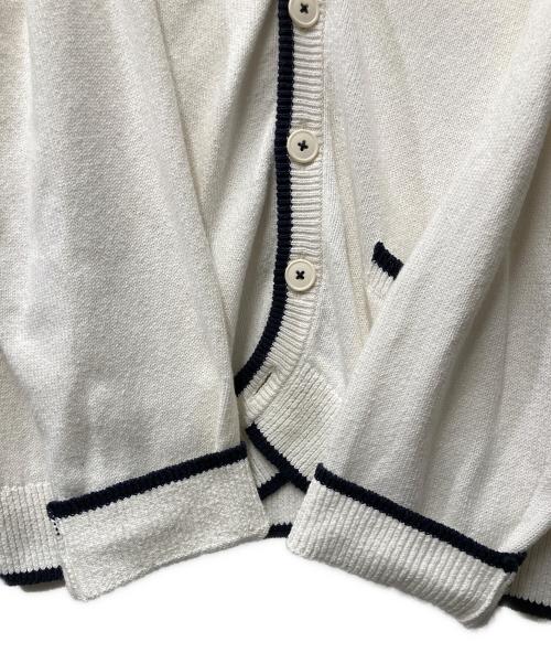Wiss. Key（ウィス・キー）Wiss. Key (ウィス・キー) Vネックカーディガン ホワイト サイズ:Ｍの古着・服飾アイテム