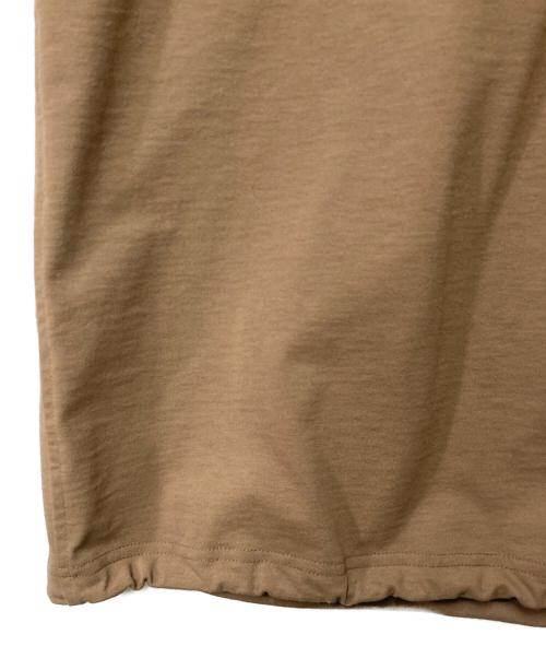 DAIWA PIER39（ダイワ ピア39）DAIWA PIER39 (ダイワ ピア39) TECH DRAWSTRING S/S TEE ブラウン サイズ:Mの古着・服飾アイテム