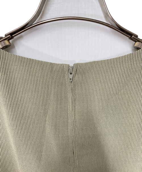 MaxMara（マックスマーラ）MaxMara (マックスマーラ) 3ピースセットアップ ベージュ サイズ:38の古着・服飾アイテム