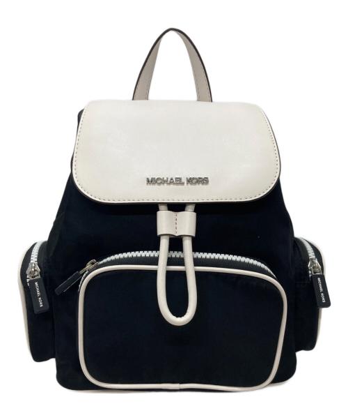 MICHAEL KORS（マイケルコース）MICHAEL KORS (マイケルコース) ABBEY MD CARGO BACKPACK ホワイト×ブラックの古着・服飾アイテム