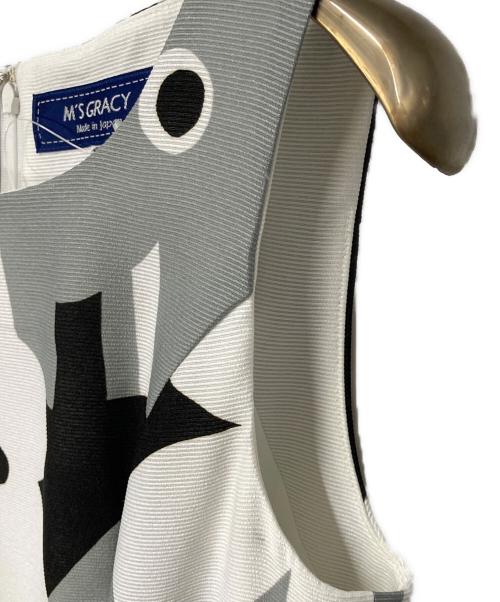 M'S GRACY（エムズグレイシー）M'S GRACY (エムズグレイシー) 総柄ワンピース ブラック×ホワイト サイズ:36の古着・服飾アイテム