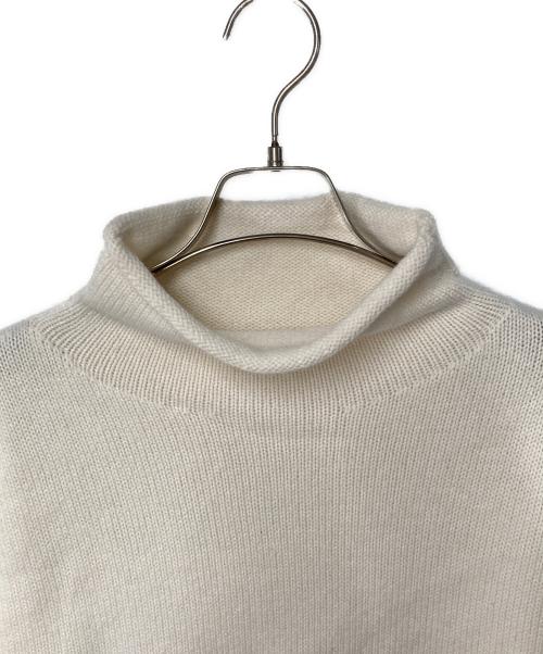 23区（ニジュウサンク）23区 (ニジュウサンク) ウールカシミヤニット ホワイト サイズ:38(9)の古着・服飾アイテム