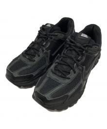 NIKE×DOVER STREET MARKET（ナイキ×ドーバー ストリート マーケット）の古着「Zoom Vomero 5 "Black"」｜ブラック