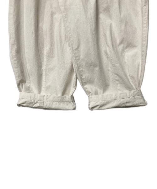 HUIS（ハウス）HUIS (ハウス) やわらかシーチングコットンバルーンパンツ ホワイト サイズ:Freeの古着・服飾アイテム