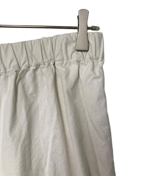HUIS（ハウス）HUIS (ハウス) やわらかシーチングコットンバルーンパンツ ホワイト サイズ:Freeの古着・服飾アイテム