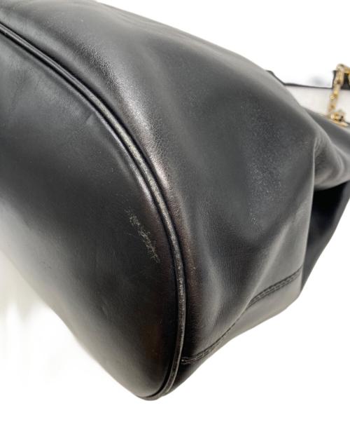 CELINE（セリーヌ）CELINE (セリーヌ) チェーンショルダーバッグ ブラックの古着・服飾アイテム
