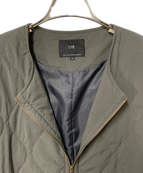 23区（ニジュウサンク）23区 (ニジュウサンク) 中綿 パディング アウター カーキ サイズ:44の古着・服飾アイテム