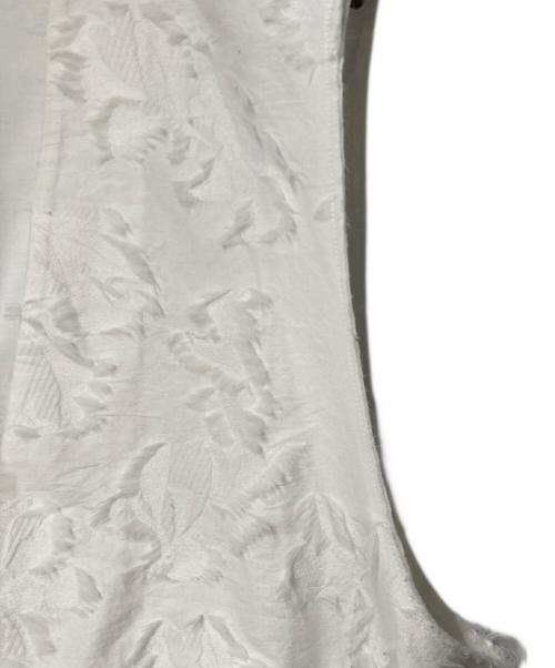 RYU KAGA（リュウ カガ）RYU KAGA (リュウ カガ) Jacquard shirred vest ホワイト サイズ:38の古着・服飾アイテム