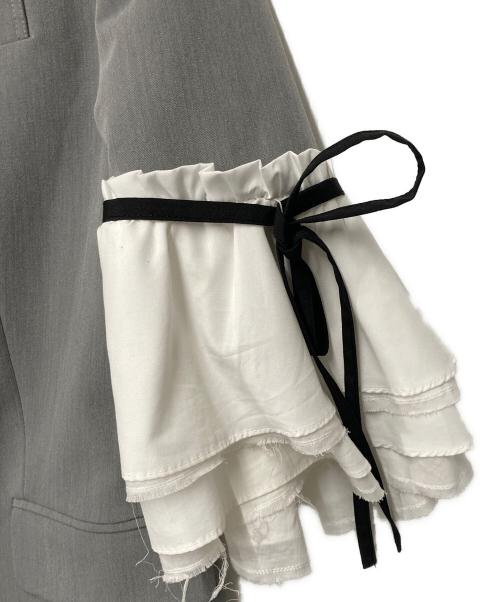 ROSY LUCE（ロージールーチェ）ROSY LUCE (ロージールーチェ) フリルテーラードジャケット グレー サイズ:FREEの古着・服飾アイテム