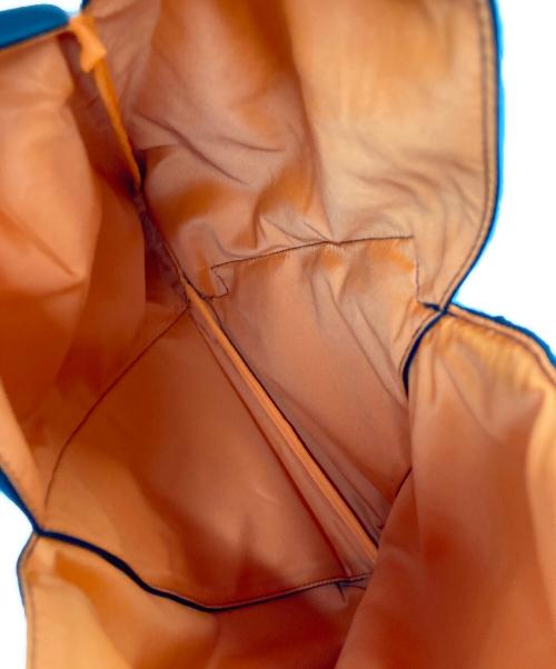 OUTDOOR（アウトドア）OUTDOOR (アウトドア) RISLEY (リズレー) トライアングルフリルバッグ ブラックの古着・服飾アイテム