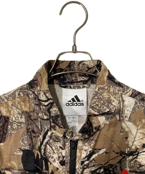 adidas（アディダス）adidas (アディダス) 迷彩柄ベスト カーキ サイズ:Ｍの古着・服飾アイテム