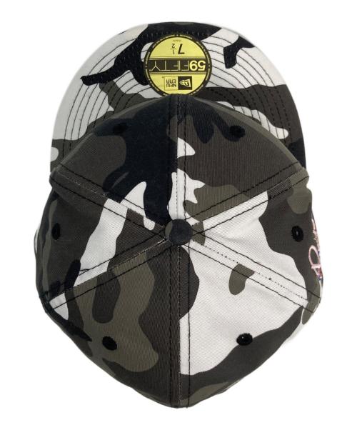 New Era（ニューエラ）New Era (ニューエラ) SUPREME (シュプリーム) Shop Box Logo 59Fifty Fitted Hat カーキ×ホワイト 未使用品の古着・服飾アイテム