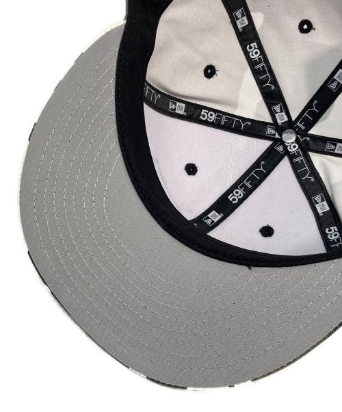 New Era（ニューエラ）New Era (ニューエラ) SUPREME (シュプリーム) Shop Box Logo 59Fifty Fitted Hat カーキ×ホワイト 未使用品の古着・服飾アイテム