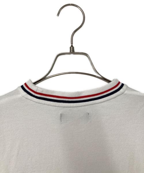 FRED PERRY（フレッドペリー）FRED PERRY (フレッドペリー) ロゴ刺繍鹿の子カットソー ホワイト サイズ:Ｍの古着・服飾アイテム
