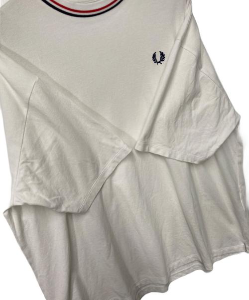 FRED PERRY（フレッドペリー）FRED PERRY (フレッドペリー) ロゴ刺繍鹿の子カットソー ホワイト サイズ:Ｍの古着・服飾アイテム