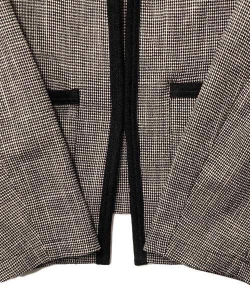 BALLSEY（ボールジィ）BALLSEY (ボールジィ) カラミ ノーカラージャケット ホワイト×ブラック サイズ:36の古着・服飾アイテム