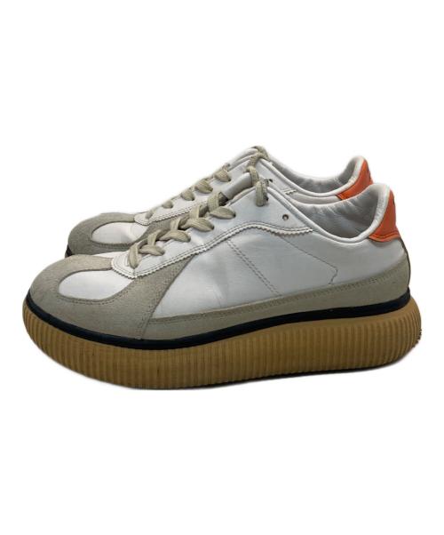 Onitsuka Tiger（オニツカタイガー）Onitsuka Tiger (オニツカタイガー) DELECITY ホワイト サイズ:CM25/EUR39.5/US6 1/2/UK51/2 /BR37/CN250の古着・服飾アイテム