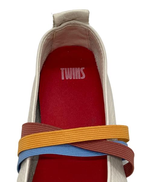 CAMPER（カンペール）CAMPER (カンペール) Twins ツインズ フラットシューズ ホワイト サイズ:36/23の古着・服飾アイテム