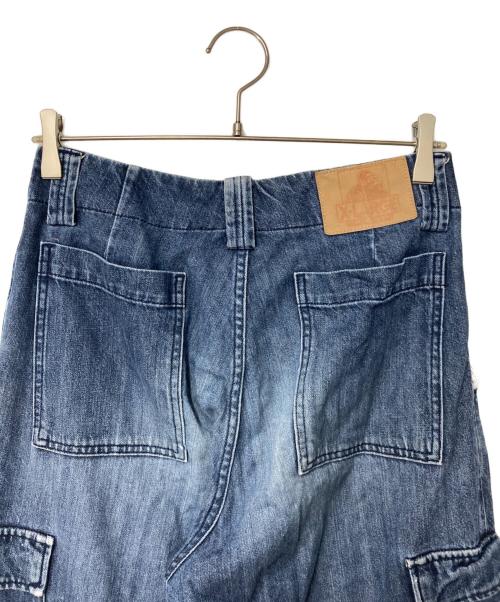 X-LARGE（エクストララージ）X-LARGE (エクストララージ) デニムカーゴパンツ インディゴ サイズ:30の古着・服飾アイテム