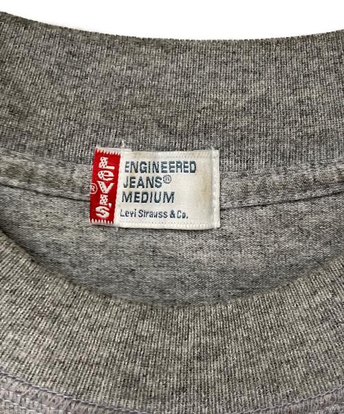 LEVI'S ENGINEERED（リーバイスエンジニアード）LEVI'S ENGINEERED (リーバイスエンジニアード) プリントTシャツ グレー サイズ:Ｍの古着・服飾アイテム