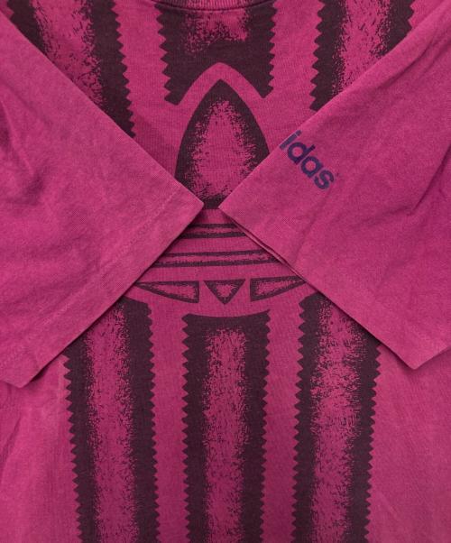 adidas（アディダス）adidas (アディダス) プリントTシャツ ピンク サイズ:Ｍの古着・服飾アイテム