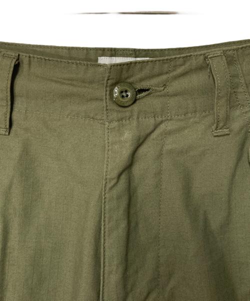 WTAPS（ダブルタップス）WTAPS (ダブルタップス) カーゴハーフパンツ カーキ サイズ:2の古着・服飾アイテム