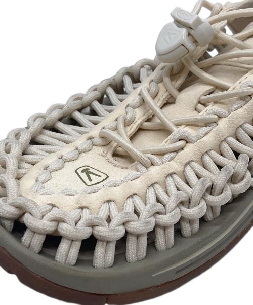 KEEN（キーン）KEEN (キーン) ユニーク スポーツサンダル アイボリー サイズ:23㎝の古着・服飾アイテム