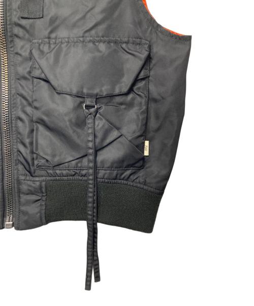 AVIREX（アヴィレックス）AVIREX (アヴィレックス) SLEEVELESS MA-1 VEST ブラック サイズ:Mの古着・服飾アイテム