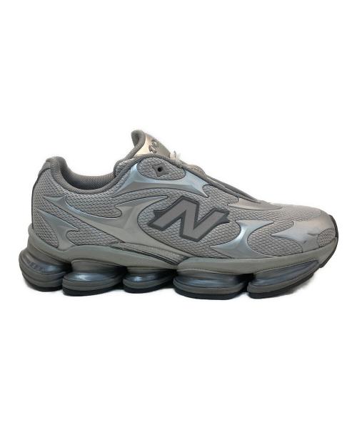NEW BALANCE（ニューバランス）NEW BALANCE (ニューバランス) Abzorb 2000 ローカットスニーカー グレー サイズ:US 8.5/UK 8/EU 42/JPN 26.5の古着・服飾アイテム
