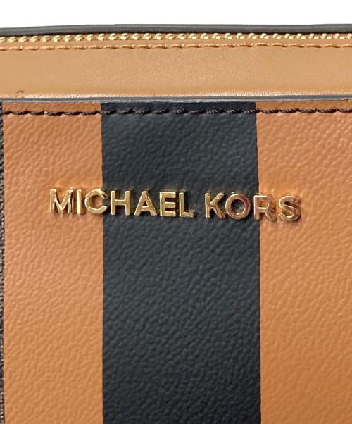 MICHAEL KORS（マイケルコース）MICHAEL KORS (マイケルコース) ショルダーバッグ ブラウンの古着・服飾アイテム